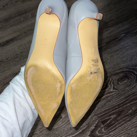 H & M Pointy Toe Kitten Heel - Picture 5 of 8